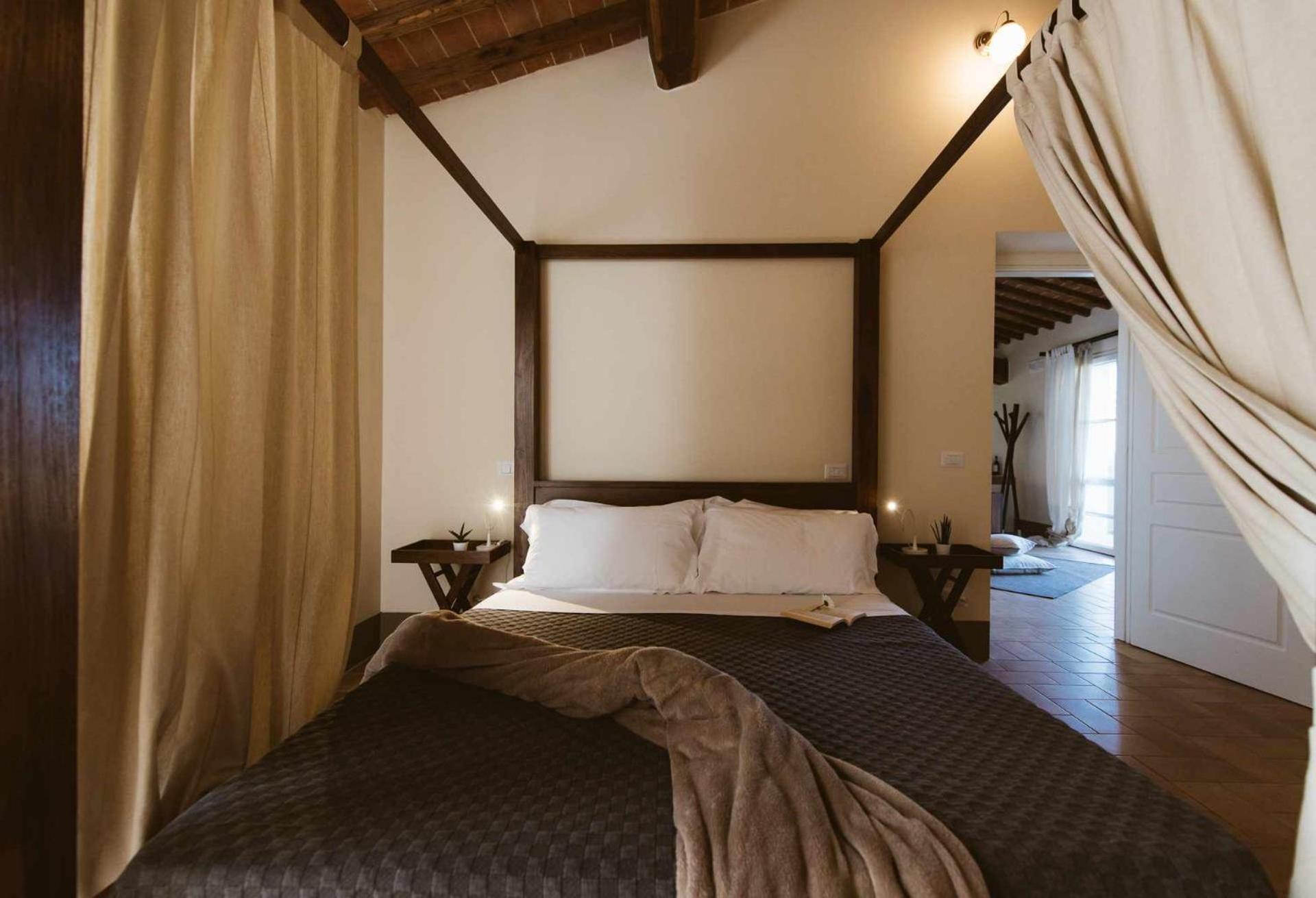 Borgo Le Colline Luxury Agriturismo In Tuscany 감바시 객실 사진