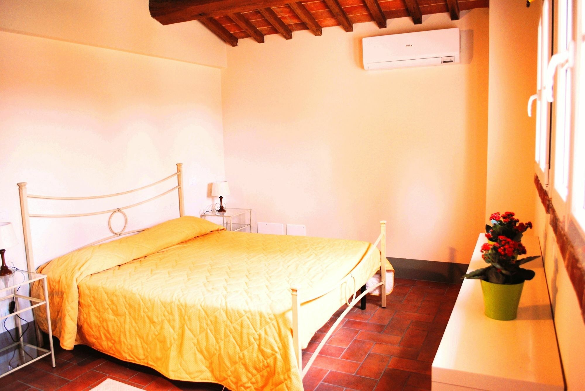 Borgo Le Colline Luxury Agriturismo In Tuscany 감바시 외부 사진
